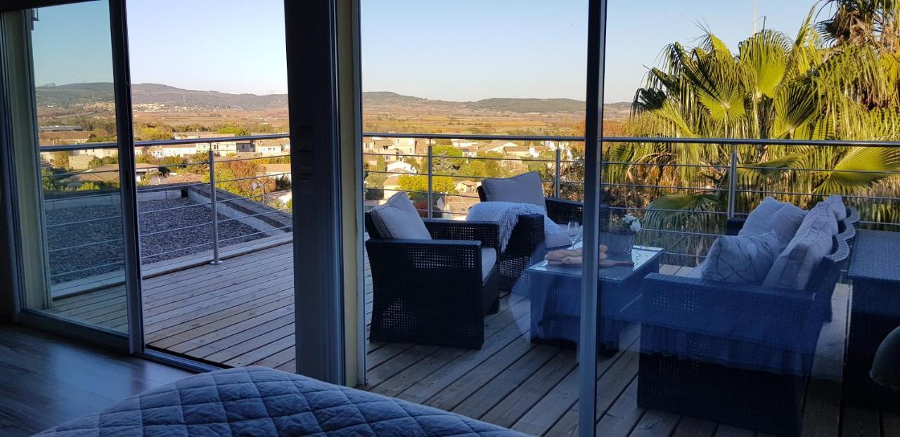 Beautiful Villa With A Stunning View Roujan Extérieur photo