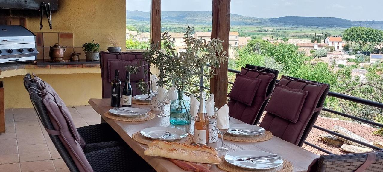 Beautiful Villa With A Stunning View Roujan Extérieur photo